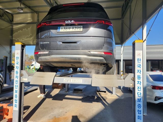 Kia Canival 2023 — inspection photo 2