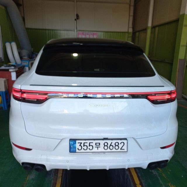 Porsche Cayenne 2022 — inspection photo 2