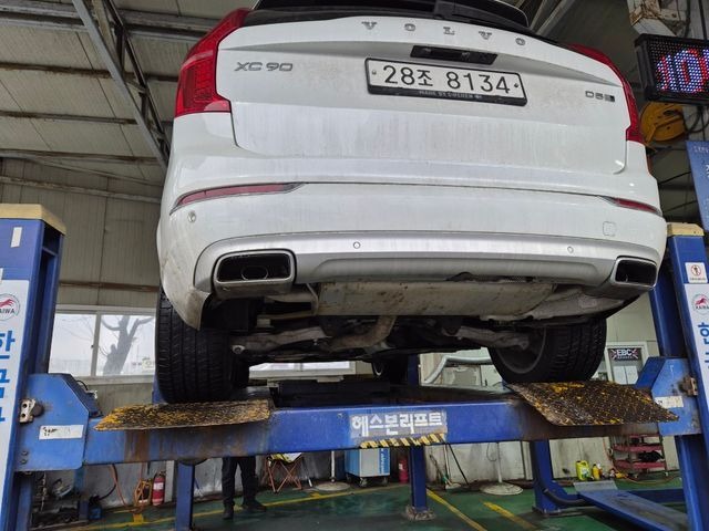 Volvo XC90 2018 — inspection photo 2