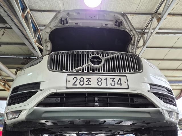 Volvo XC90 2018 — inspection photo 1