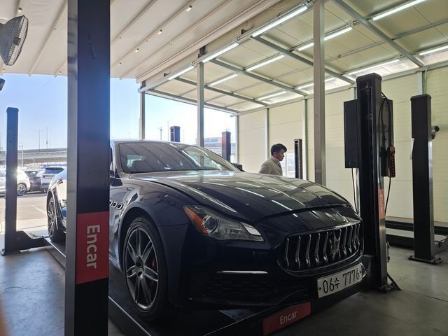 Maserati Quattroporte 2017 — inspection photo 1