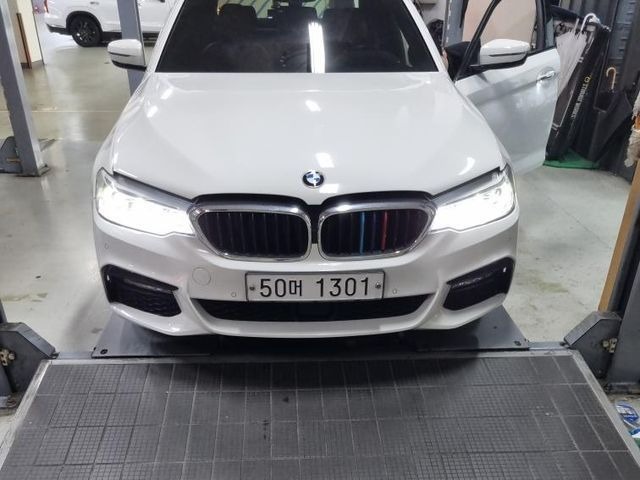 BMW 5-Series 2017 — inspection photo 1