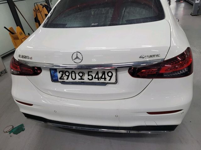 Mercedes-Benz E-Class 2021 — inspection photo 2