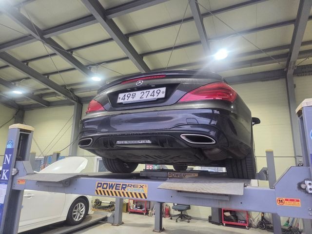 Mercedes-Benz SL-Class 2019 — inspection photo 2