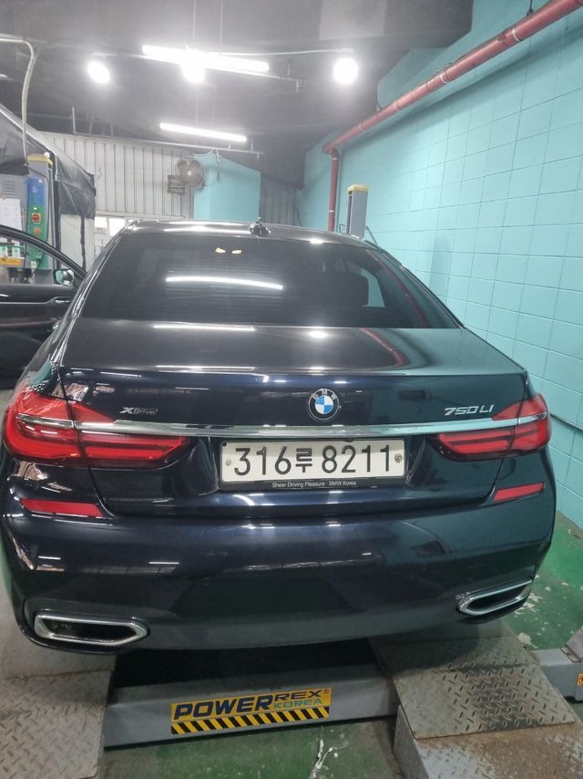 BMW 7-Series 2017 — inspection photo 2
