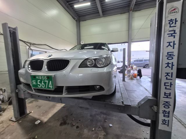 BMW 5-Series 2004 — inspection photo 1
