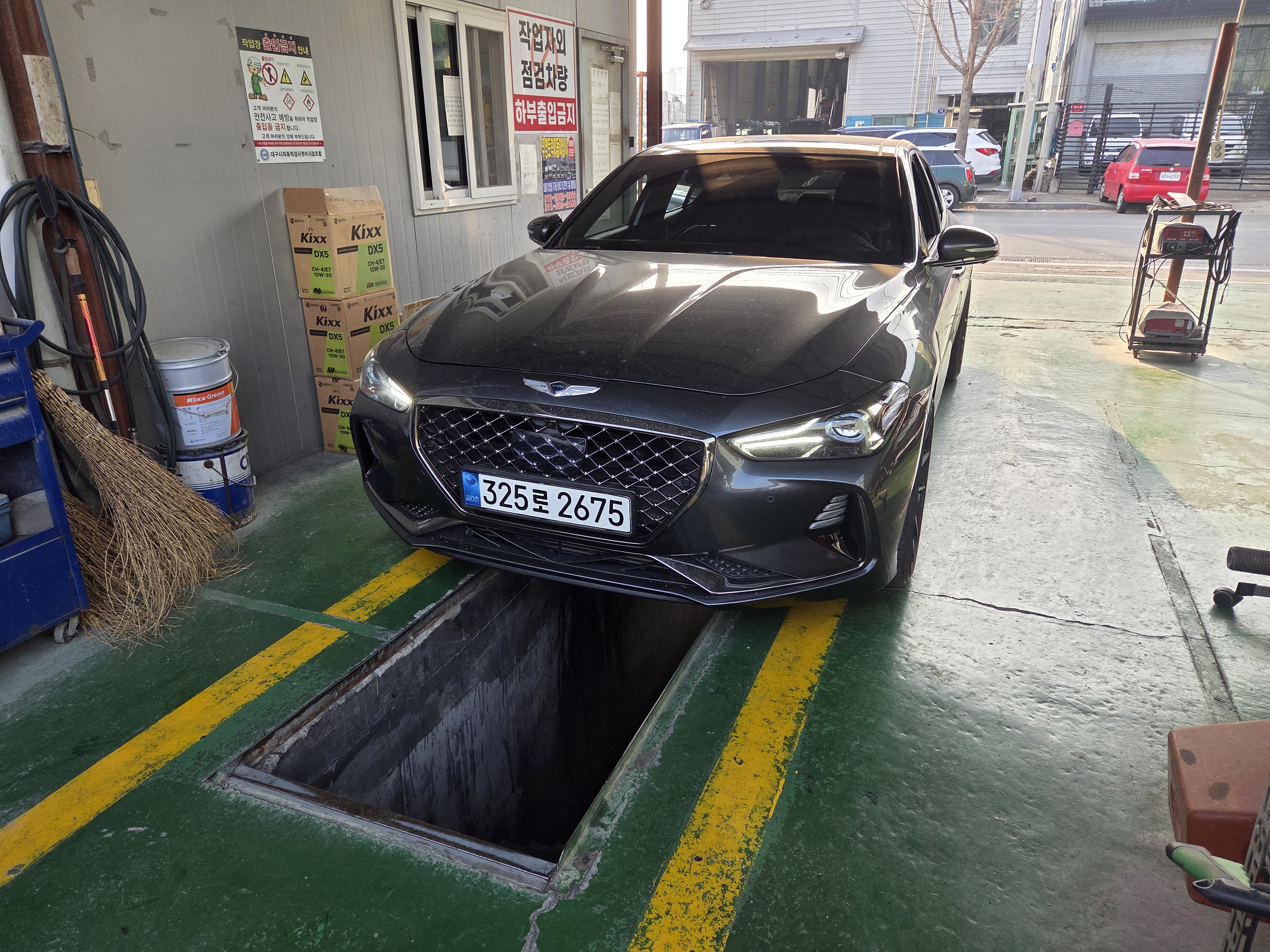Genesis G70 2019 — inspection photo 1