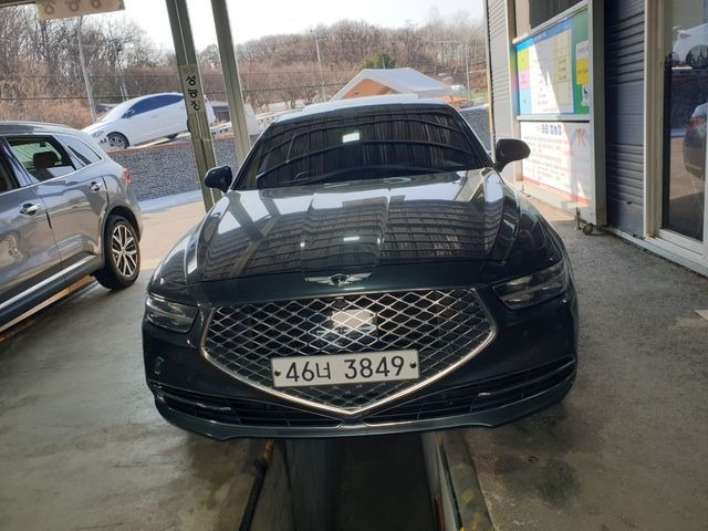 Genesis G90 2019 — inspection photo 1