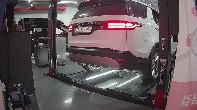 Land Rover Discovery 2022 — inspection photo 2