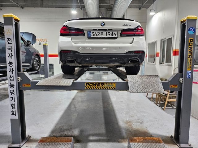 BMW 5-Series 2021 — inspection photo 2