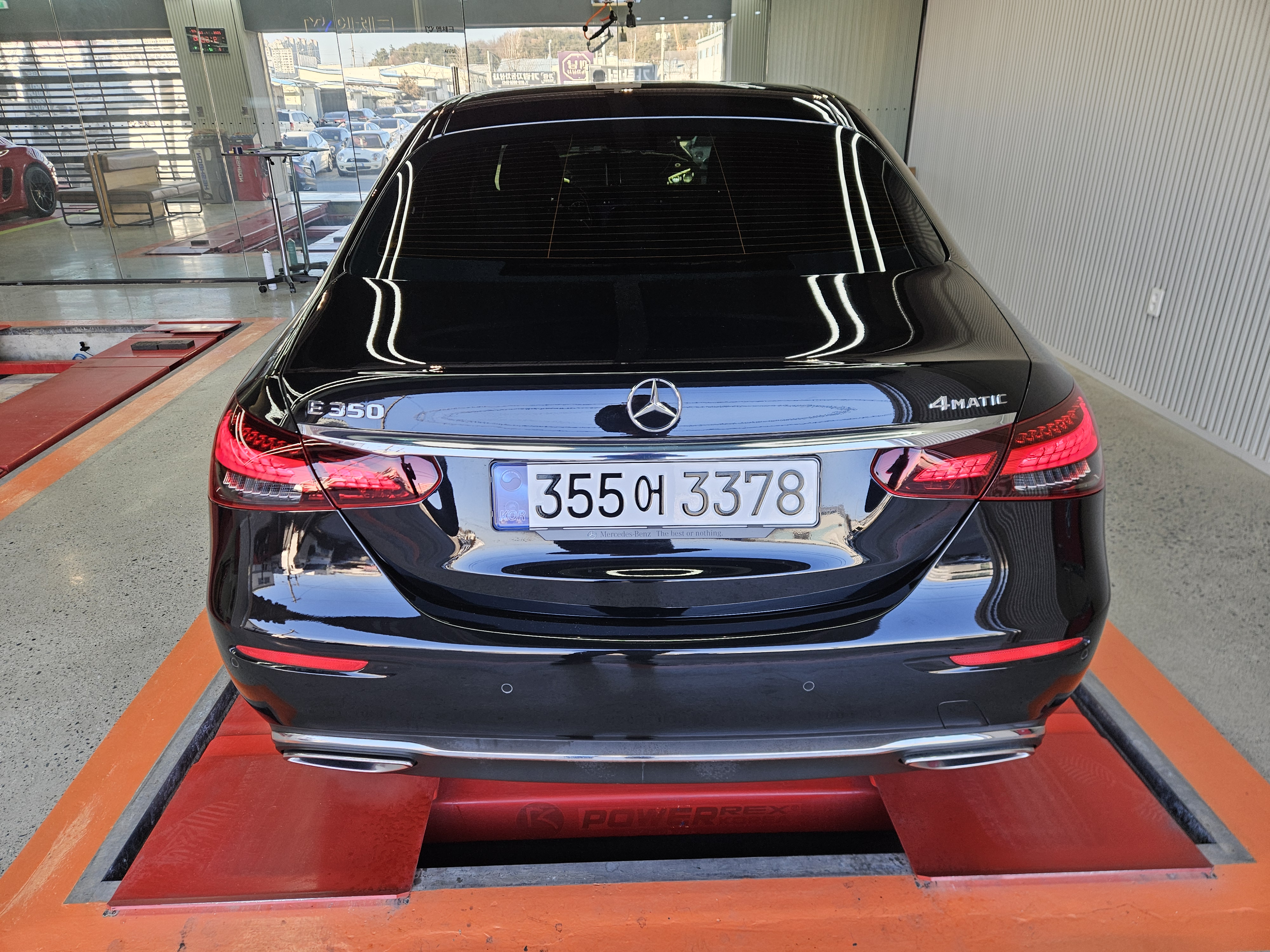 Mercedes-Benz E-Class 2022 — inspection photo 2