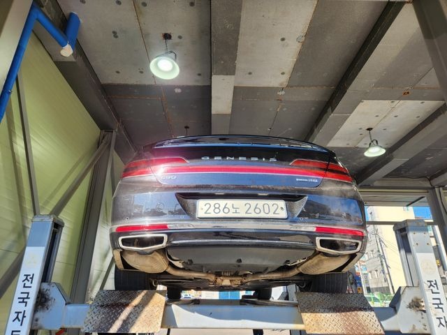 Genesis G90 2020 — inspection photo 2