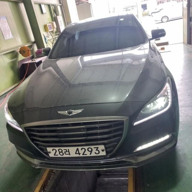 Genesis G80 2018 — inspection photo 1