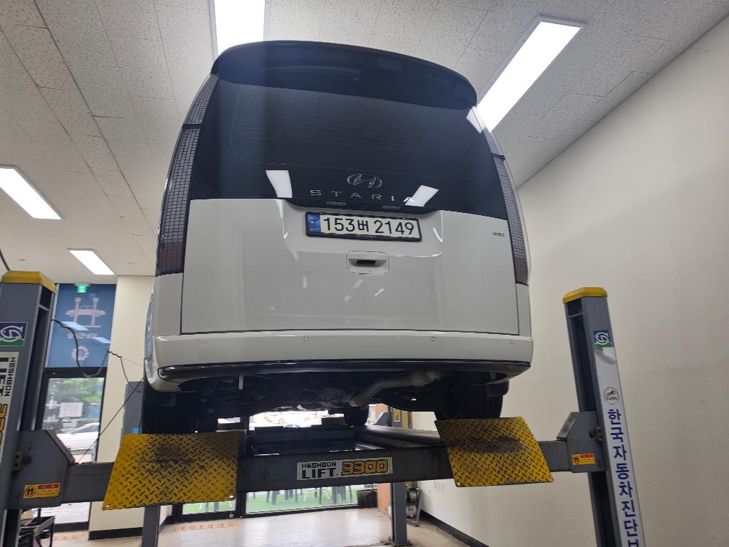 Hyundai Staria 2023 — inspection photo 2