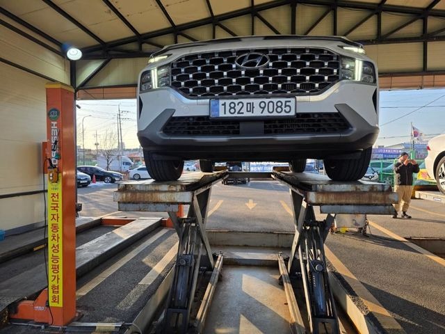 Hyundai Santafe 2021 — inspection photo 1