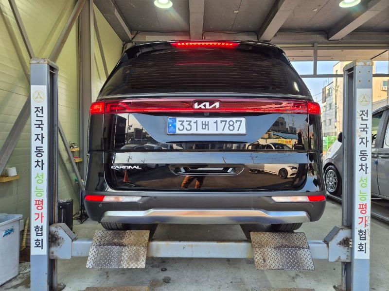 Kia Canival 2023 — inspection photo 2