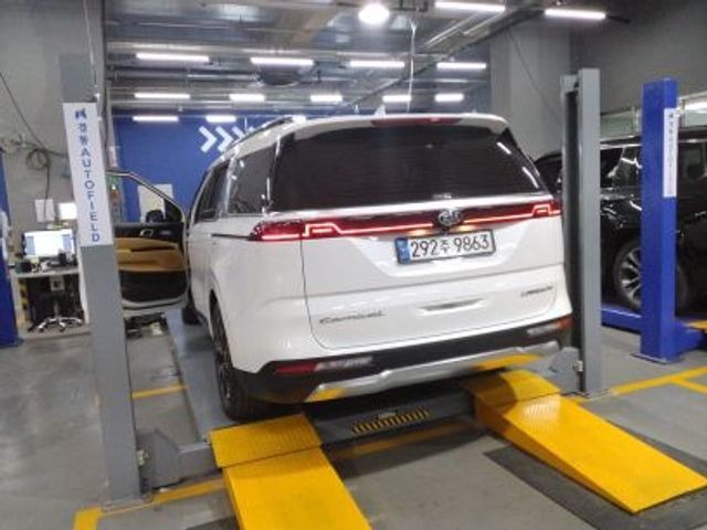 Kia Canival 2021 — inspection photo 2