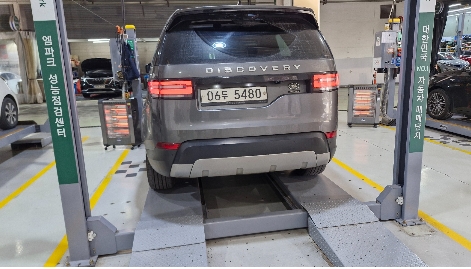 Land Rover Discovery 2019 — inspection photo 2