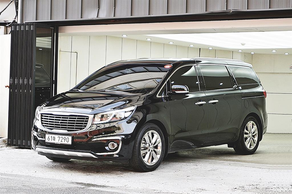 Kia Canival 2017 — inspection photo 1