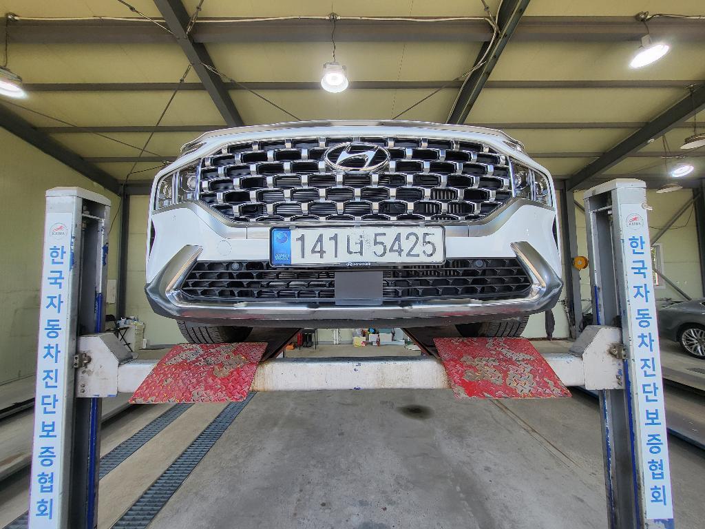 Hyundai Santafe 2022 — inspection photo 1