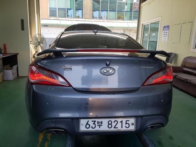 Hyundai Genesis 2015 — inspection photo 2