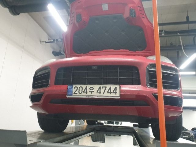 Porsche Cayenne 2021 — inspection photo 1