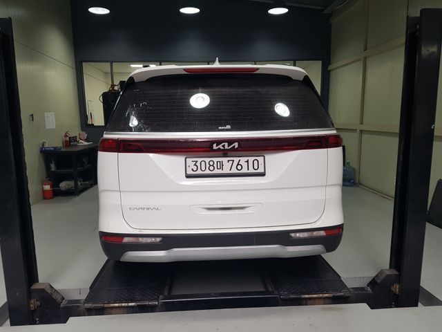 Kia Canival 2023 — inspection photo 2