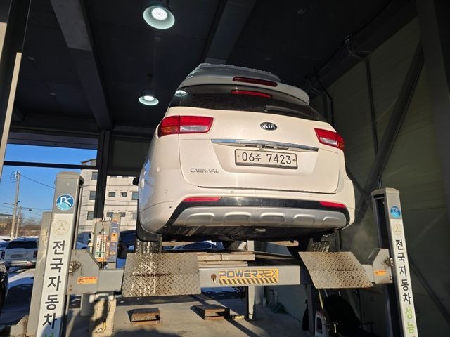 Kia Canival 2018 — inspection photo 2