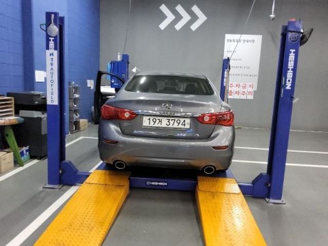 Infiniti Q50 2015 — inspection photo 2