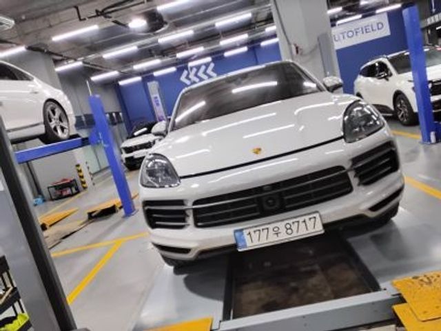 Porsche Cayenne 2022 — inspection photo 1