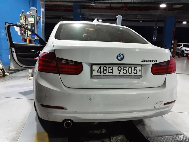 BMW 3-Series 2013 — inspection photo 2