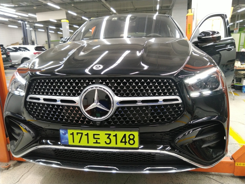 Mercedes-Benz GLE-Class 2025 — inspection photo 1