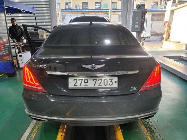 Genesis EQ900 2017 — inspection photo 2