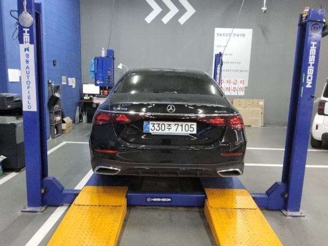 Mercedes-Benz E-Class 2026 — inspection photo 2
