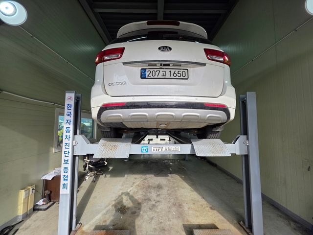 Kia Canival 2018 — inspection photo 2
