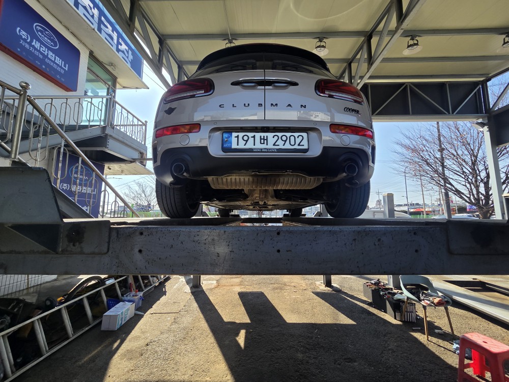 Mini Clubman 2023 — inspection photo 2
