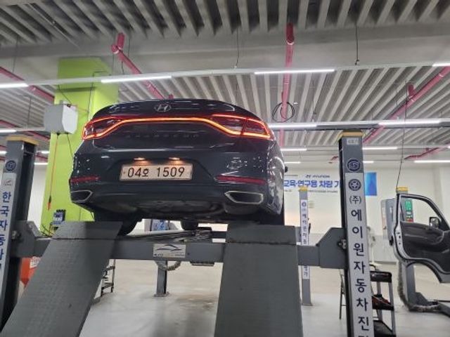 Hyundai Grandeur 2018 — inspection photo 2