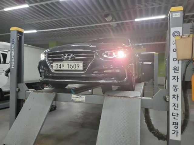 Hyundai Grandeur 2018 — inspection photo 1