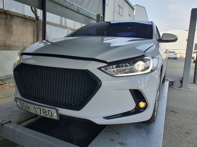 Hyundai AVANTE 2018 — inspection photo 1