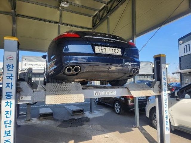 Porsche Panamera 2012 — inspection photo 2
