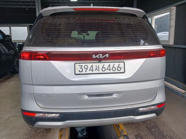 Kia Canival 2023 — inspection photo 2
