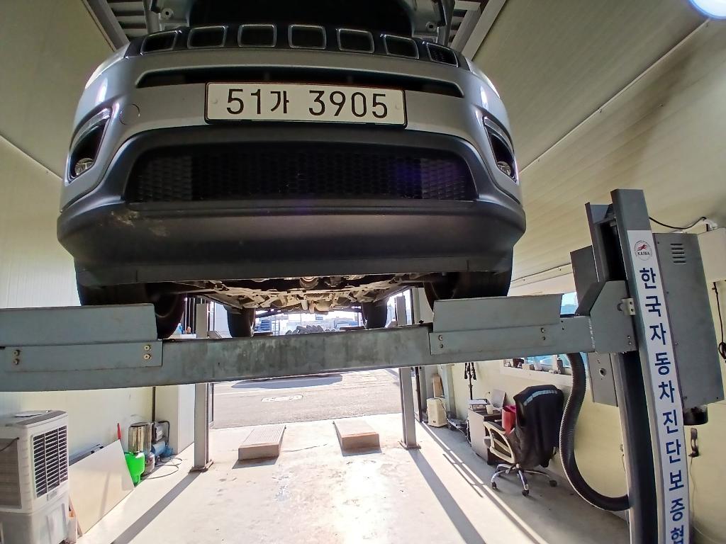 Jeep Compass 2018 — inspection photo 1