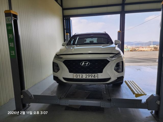 Hyundai Santafe 2019 — inspection photo 1