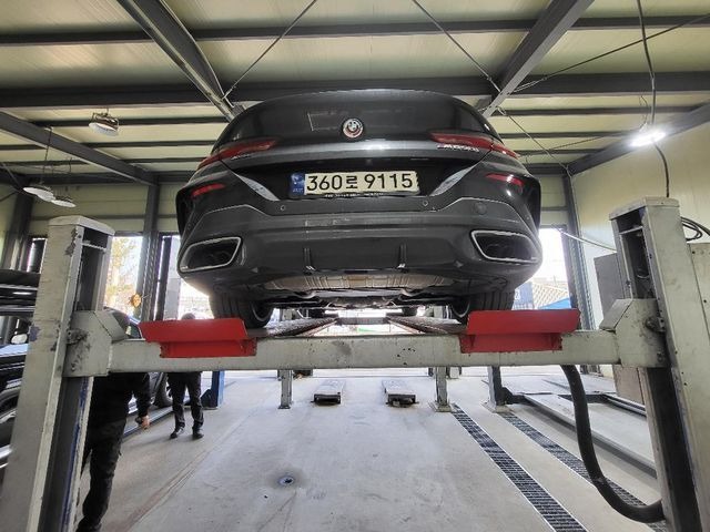 BMW 8-Series 2023 — inspection photo 2
