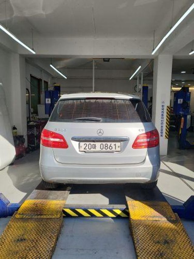 Mercedes-Benz B-Class 2013 — inspection photo 2