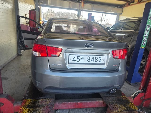 Kia Porte 2013 — inspection photo 2