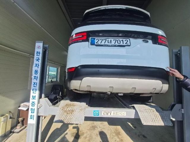 Land Rover Discovery 2018 — inspection photo 2