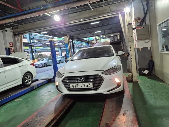 Hyundai AVANTE 2018 — inspection photo 1
