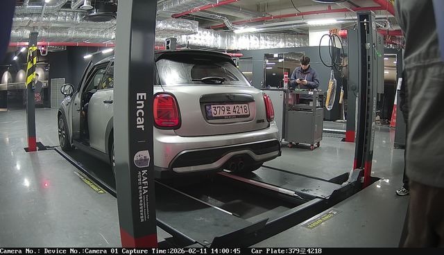 Mini Cooper 2024 — inspection photo 2