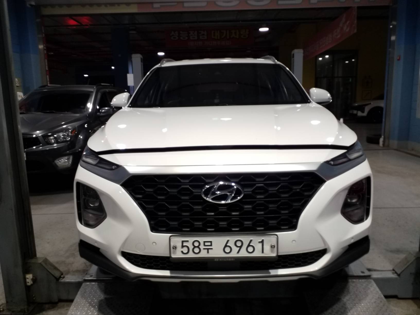 Hyundai Santafe 2019 — inspection photo 1